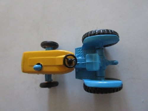 Matchbox Ford Tractor - Picture 2 of 4