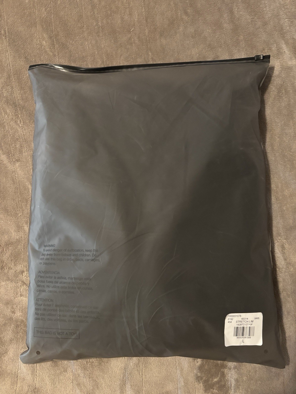 NEW Fear of God Essentials Black Hoodie Size Large 100% Authentic✅