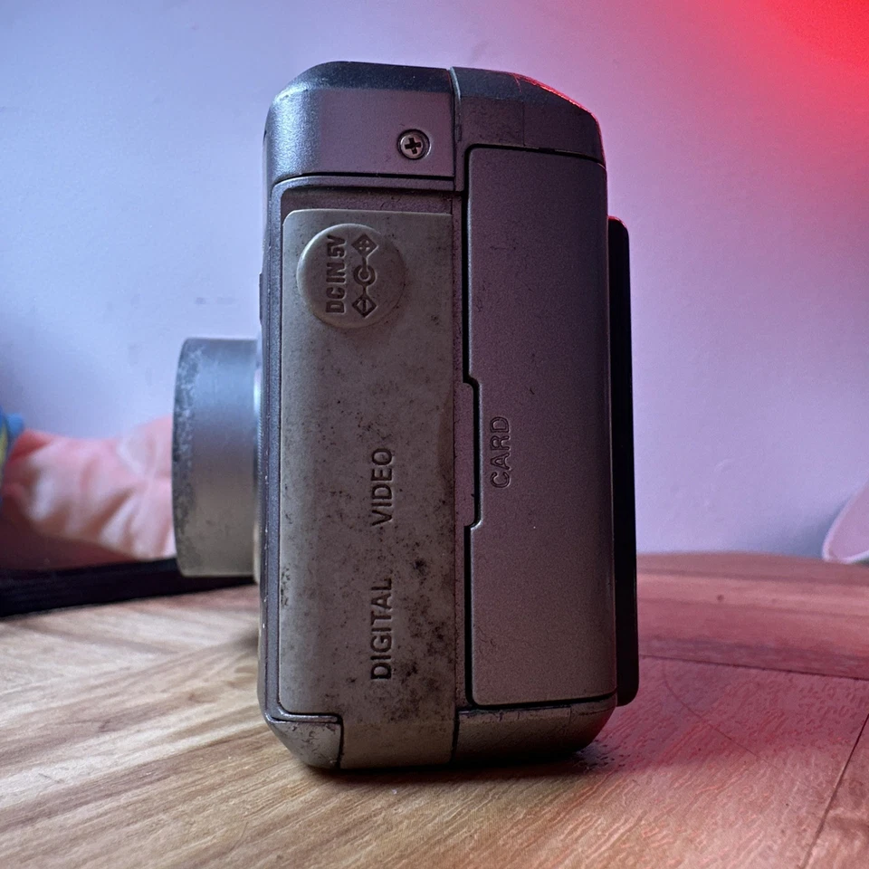 Ricoh RDC-5300 2.3MP Compact Digital Camera - Image 3 of 4