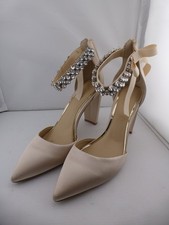 Jewel Badgley Mischka Women's Size 9 Champagne Satin Block Heel Ankle Strap M12