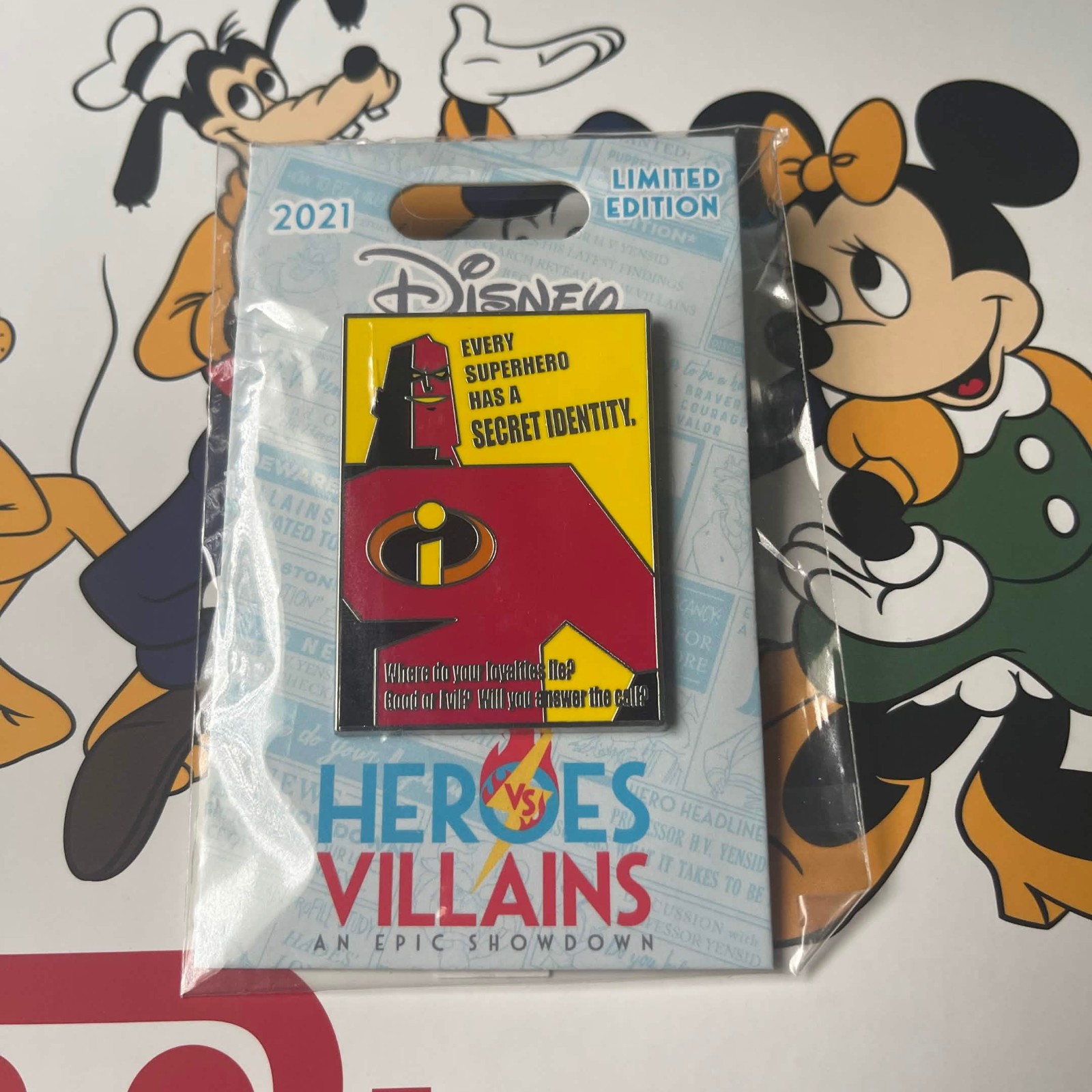 WDW Heroes Vs Villains Poster Incredibles Mr Incredible LE Disney Pin