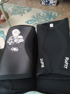Darth Vader Knee Sleeves by RxFit – Heavy-Duty Support. New Size Small.