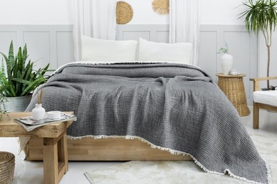 8 Layer Organic Muslin King Quilt GOTS Certified Cotton Gauze Blanket Breathable