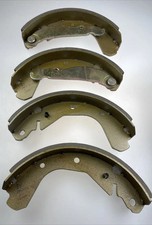 NK Bremsbackensatz 2736409 200mm für OPEL KADETT CC T85 Caravan VECTRA J89 C15