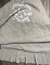 Arte Italica Wide Natural Linen Table Runner Embroidered Design Ruffle Edge