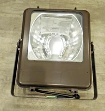 American Electric 250w HPS UltraFlood 75 25s ca mt1 76 0443 Flood Light