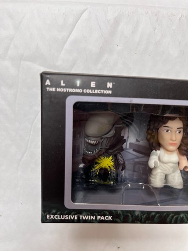 TITANS MINI ALIEN THE NOSTROMO COLECCIÓN PAQUETE DOBLE VINILO RIPLEY Y SALPICADURAS ÁCIDAS - Imagen 2 de 5