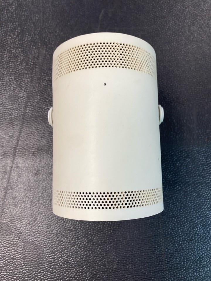 Samsung SPLSP3BLA The Freestyle 100'' Smart HDR Portable Projector