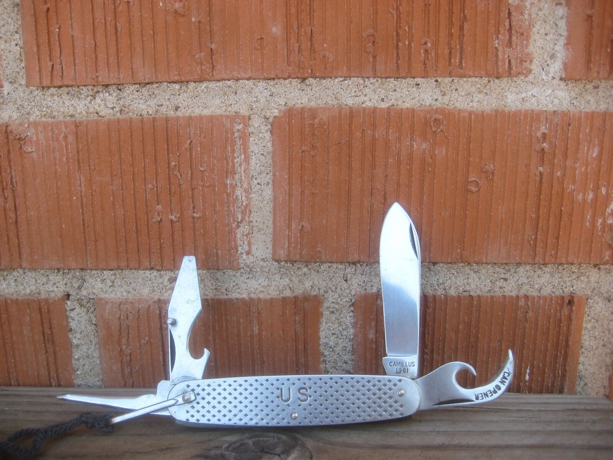Vintage 4 Blade ** CAMILLUS --- 1961 *** US Military Survival