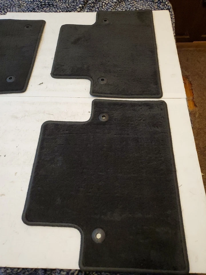 2004 2012 年沃尔沃 S40 前后方左右车底垫黑色原始设备制造商 — 第 2/4 张图片