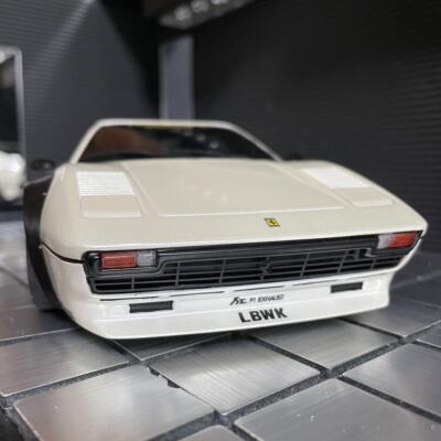 Ferrari 308 GTB 1/18 ミニカー　週末特価 Ferrari 308 GTB 1/18 ミニカー 週末特価 Ferrari 308 GTB 1/18