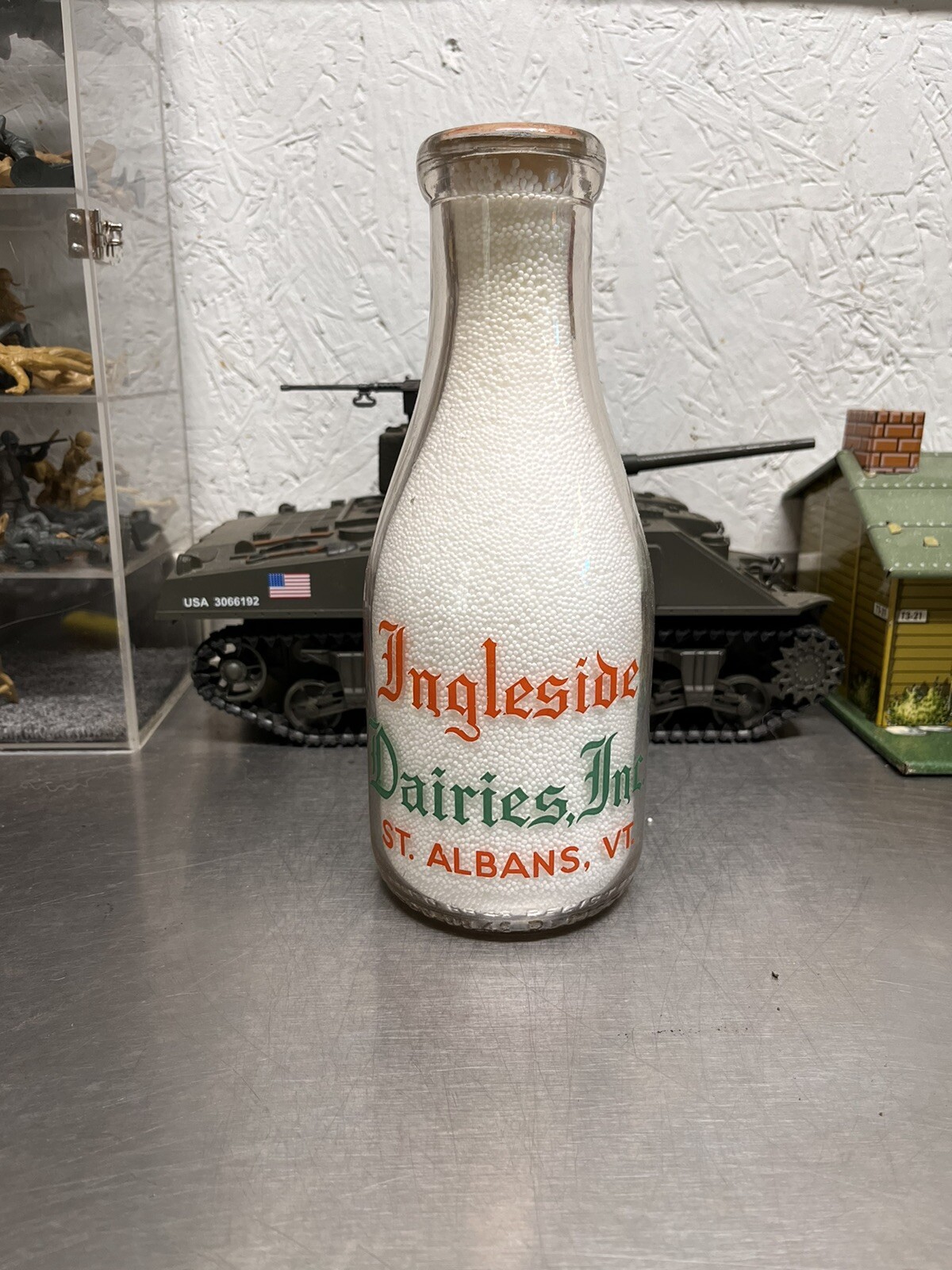 Ingleside Dairies Inc. Two Color Milk Bottle Quart St. Albans
