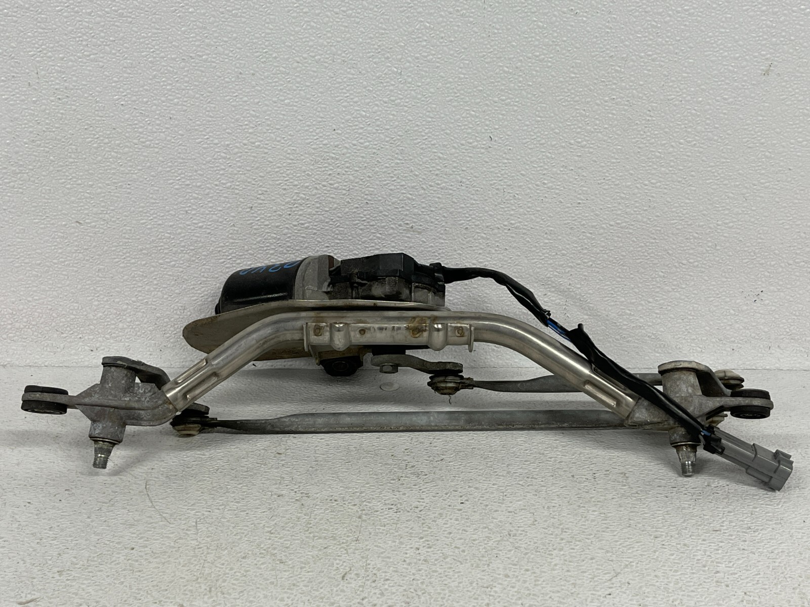 ⭐03-08 MASERATI QUATTROPORTE FRONT WINDSHIELD WIPER MOTOR LINKAGE OEM LOT2340