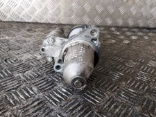 Démarreur Mercedes 220