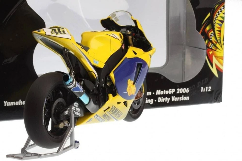 1/12 Minichamps 2006 Yamaha YZR-M1 Camel Moto GP versión sucia Rossi 122063096 Foto 3 de 4