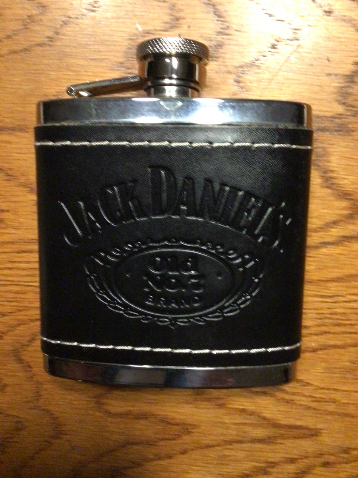 jack daniels stainless steel whiskey fask; excellent condition