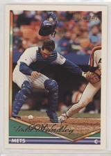 1994 Topps Gold Todd Hundley #8 ma3