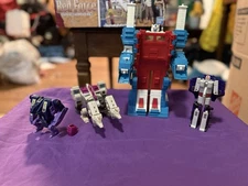 Transformers G1 Ultra Magnus, Strap Trains, And Parts To Abominus!! Parts