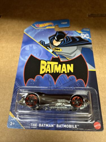 Hot Wheels The Batman Batmobile  - Photo 1 sur 4