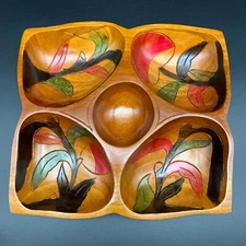Wooden Carved Hand Painted Divide Serving Dish Snack Serving Bowl/Tray 8.5" x 9"