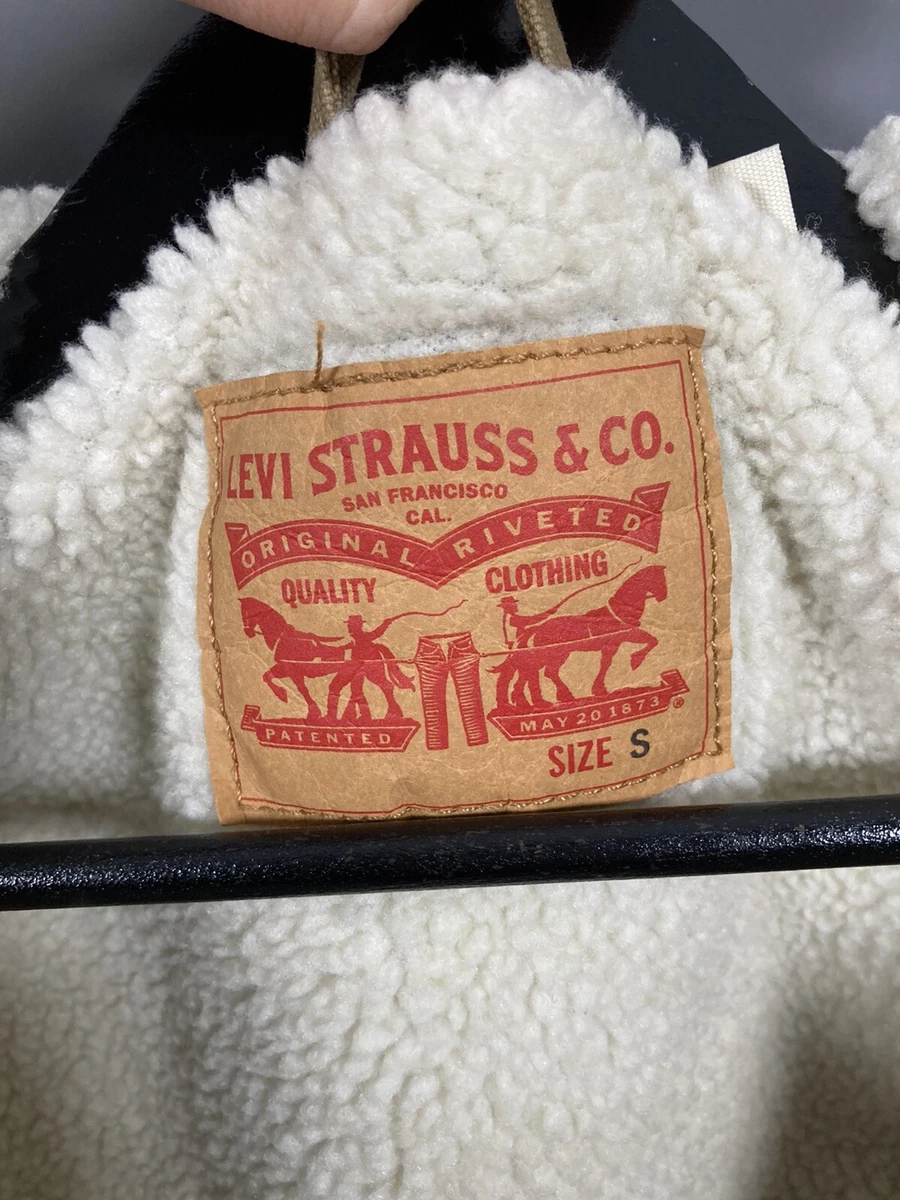 Levi jacket with clearance wool lining