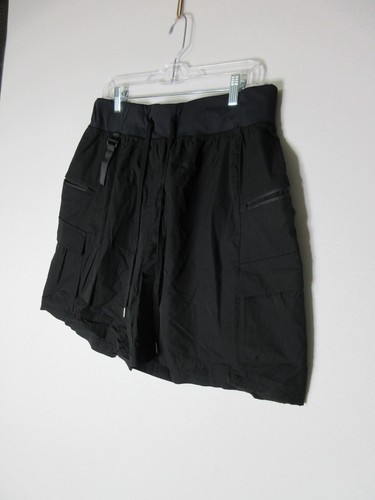 Live Your Greatness Girls High Rise Drawstring Shorts Zip Pockets Size XXL Black - Picture 4 of 7
