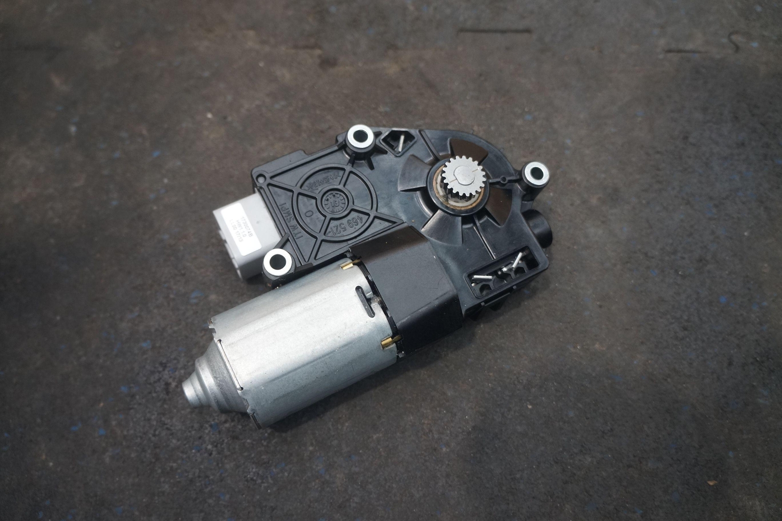 Rear Back Window Glass Motor Drive 1729280B OEM McLaren MP4-12C 2014