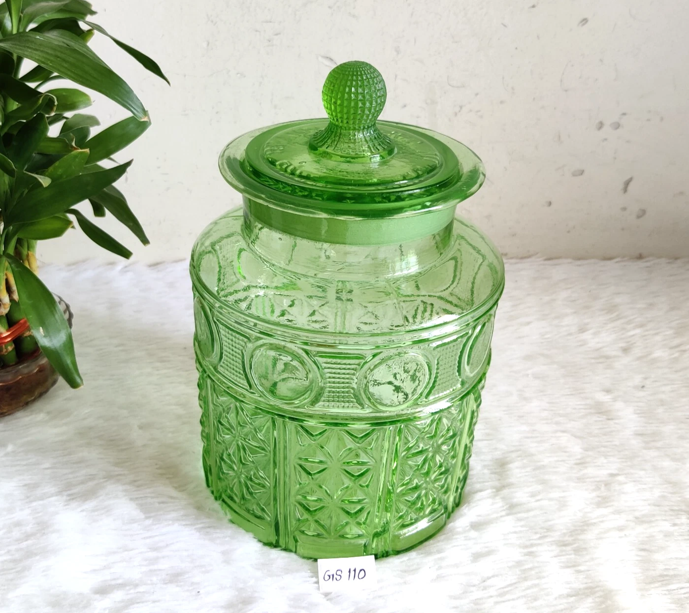 1930s Vintage Green Glass Jar Pot With Unique Lid Retro Kitchen Decorative GS110