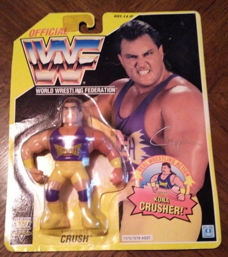 1993 - Series 7 - Yellow Card - Hasbro - WWF Crush...