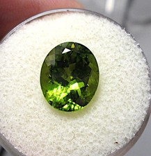 GORGEOUS 4.745 CT NATURAL PERIDOT ARIZONA FACETED PORTUGUESE OVAL CUT AUG BIRTH