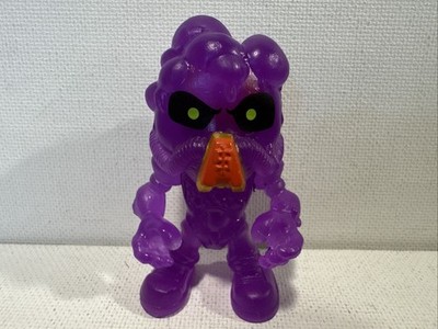 Treasure X Aliens Cosmic Clouds Gasbump Purple Action Figure