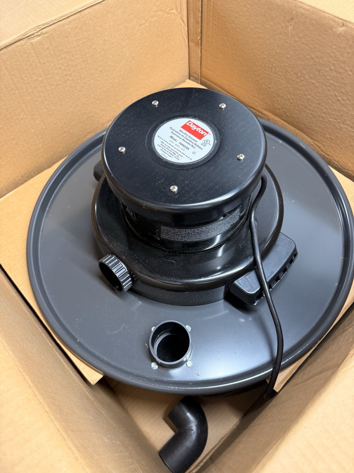 Dayton 1VHG3A Wet-Dry 55 Gallon Drum Industrial/Commercial V
