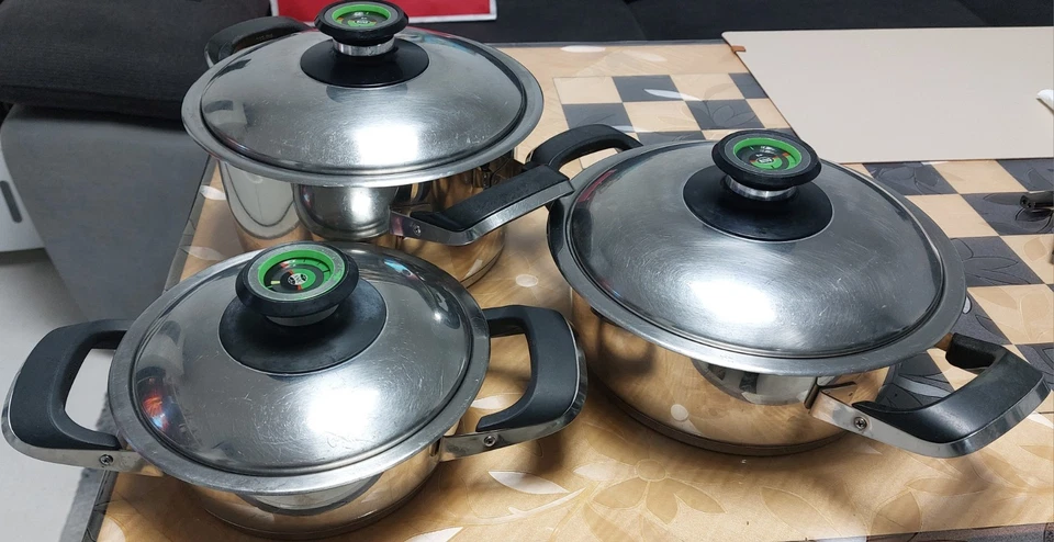 AMC 26 Teiliges Kochtopfset, NICHT Induktion geeignet. - Bild 2 von 4