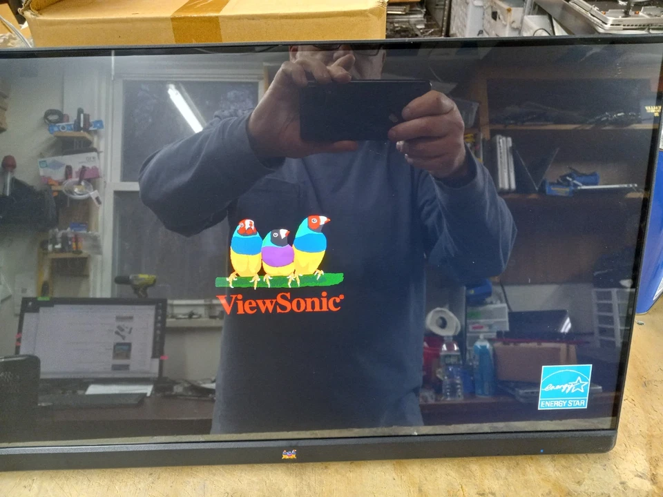 Viewsonic TD2230 22" MultiTouch LED Display TD2230 with ac adapter - Image 4 of 4