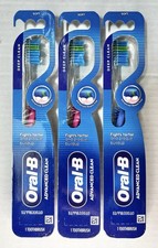 Oral-B Advance Clean Manual Toothbrush, Soft, 1 Count, Lot Of 3