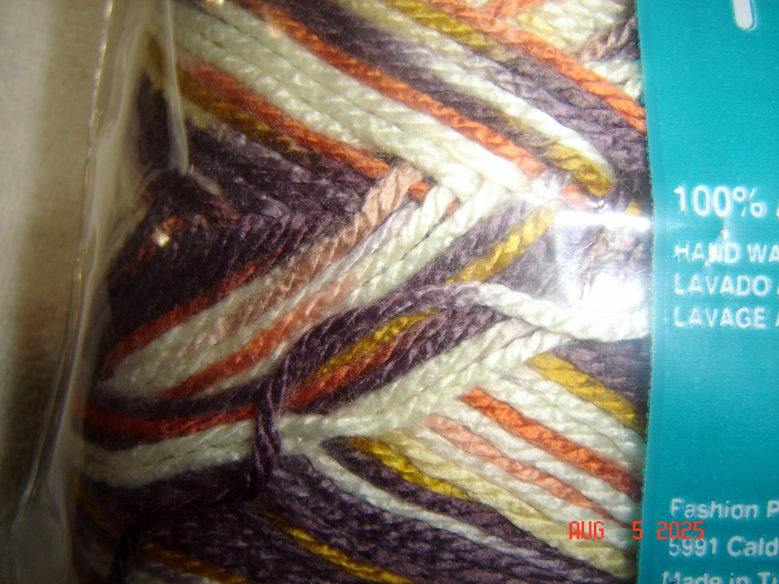 Fashion Plus Mill-End Variegated Yarn 14 oz