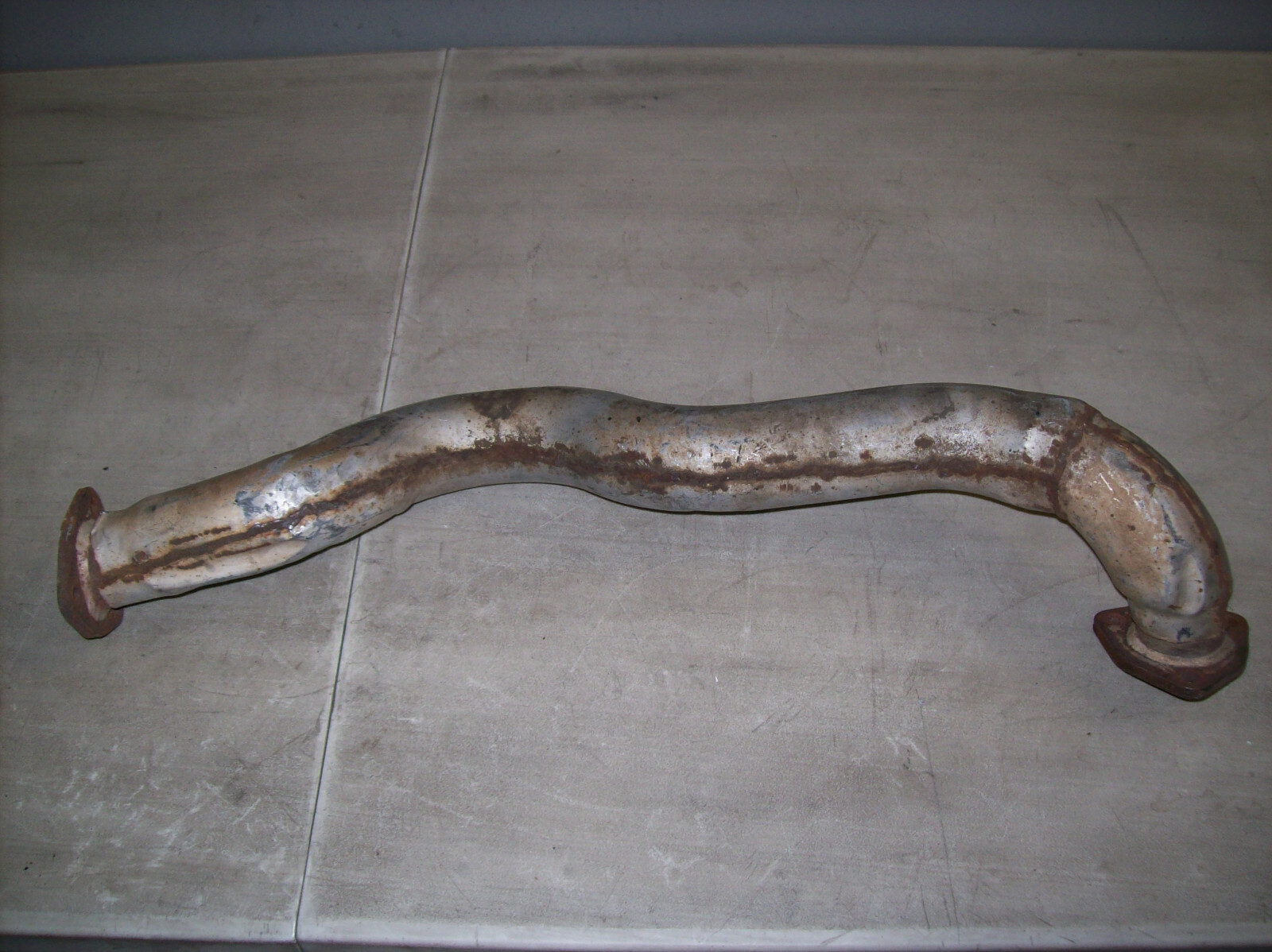 Ferrari 308-Gts ,Mondial V8  Exhaust Pipe is Oem Part.