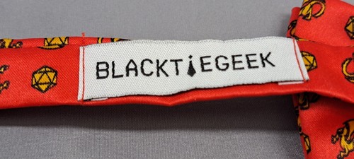 Dungeons and Dragons Black Tie Geek Bowtie - Picture 4 of 6