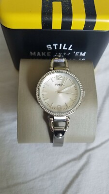 ICE Watch with スワロフスキー アイスウォッチの復刻時計「アイスラブ」日本限定で発売、文字盤に