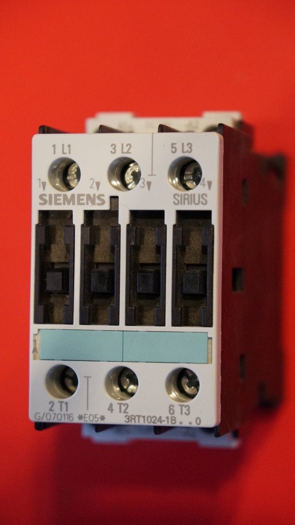 Siemens Sirius 3R Contactor Type 3RT1024-1BB40