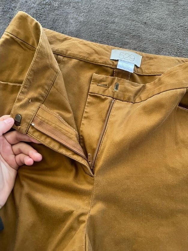 529 Men's Straight Khaki Pants Sz 44 image 7