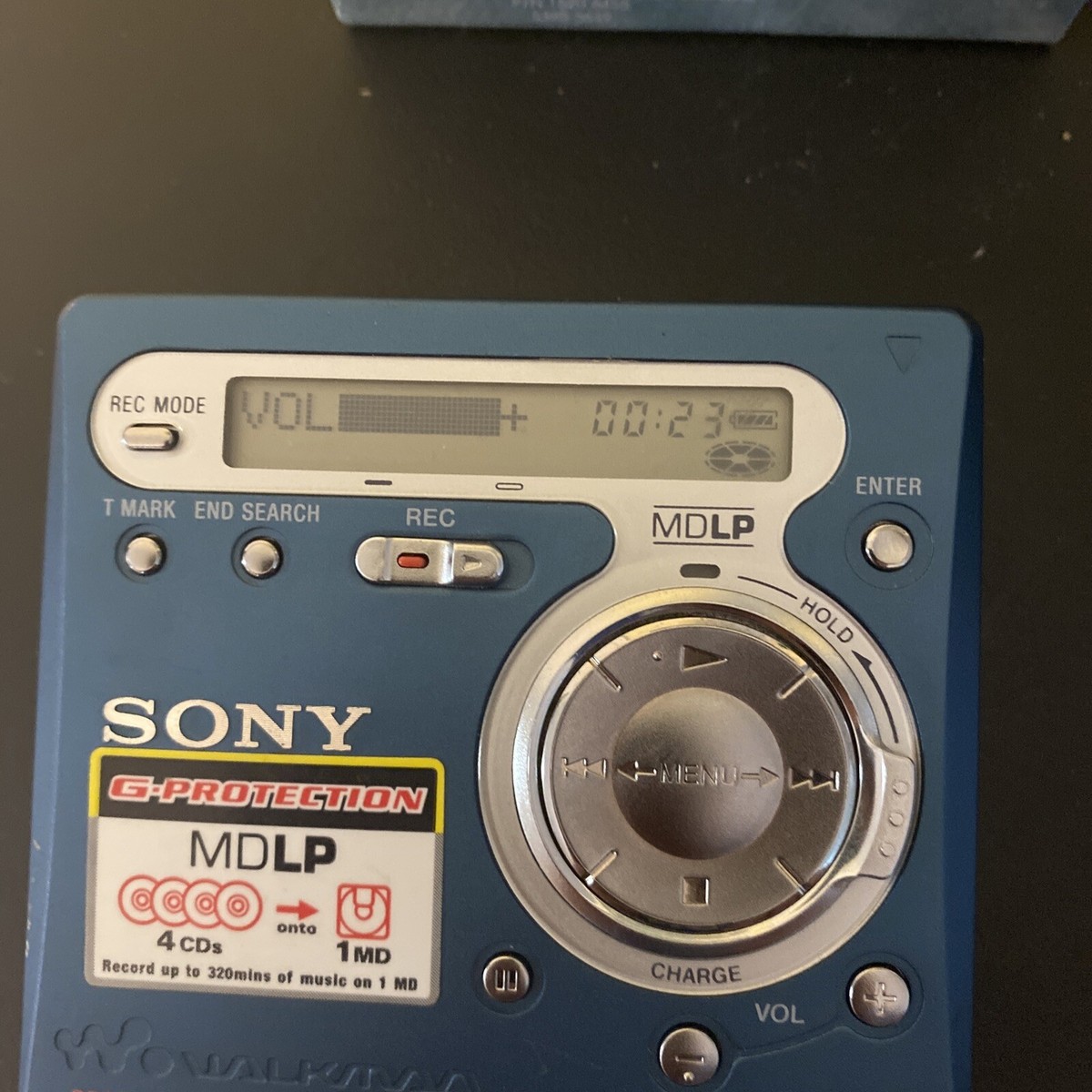 Sony Walkman MZ-R700 (Gebraucht) in Scharans für CHF 50 – mit Lieferung Sony Walkman MZ-R700 (Gebraucht) in Scharans für CHF 50 – mit Lieferung