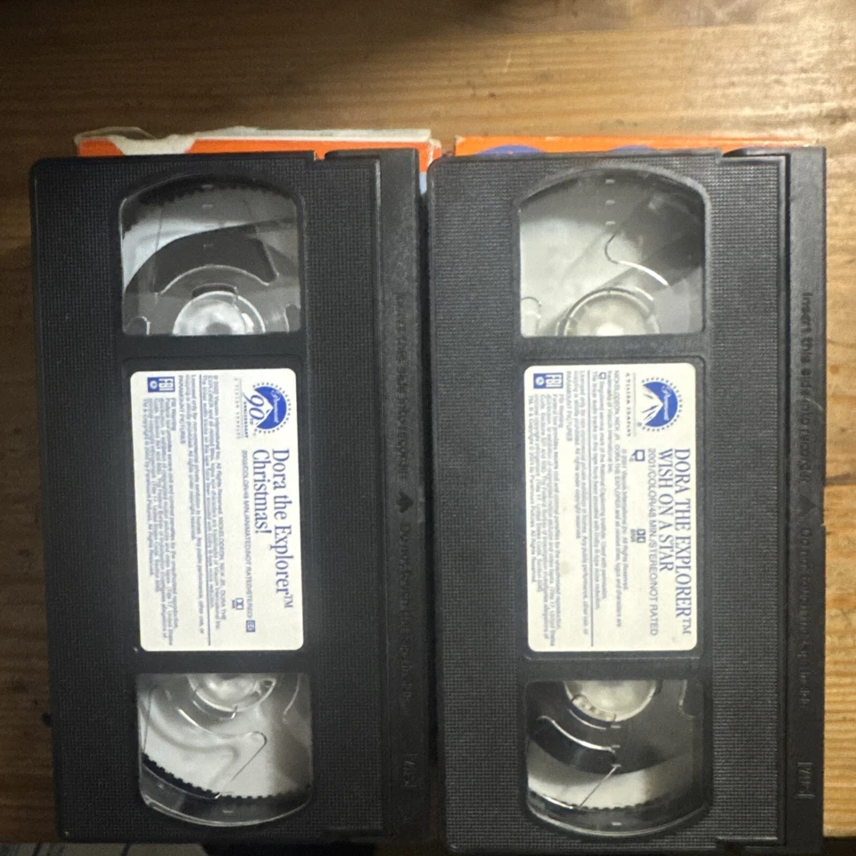 Dora The Explorer VHS Tape Set Of 2 From 2001-02 Used Condition - Image 3 of 4