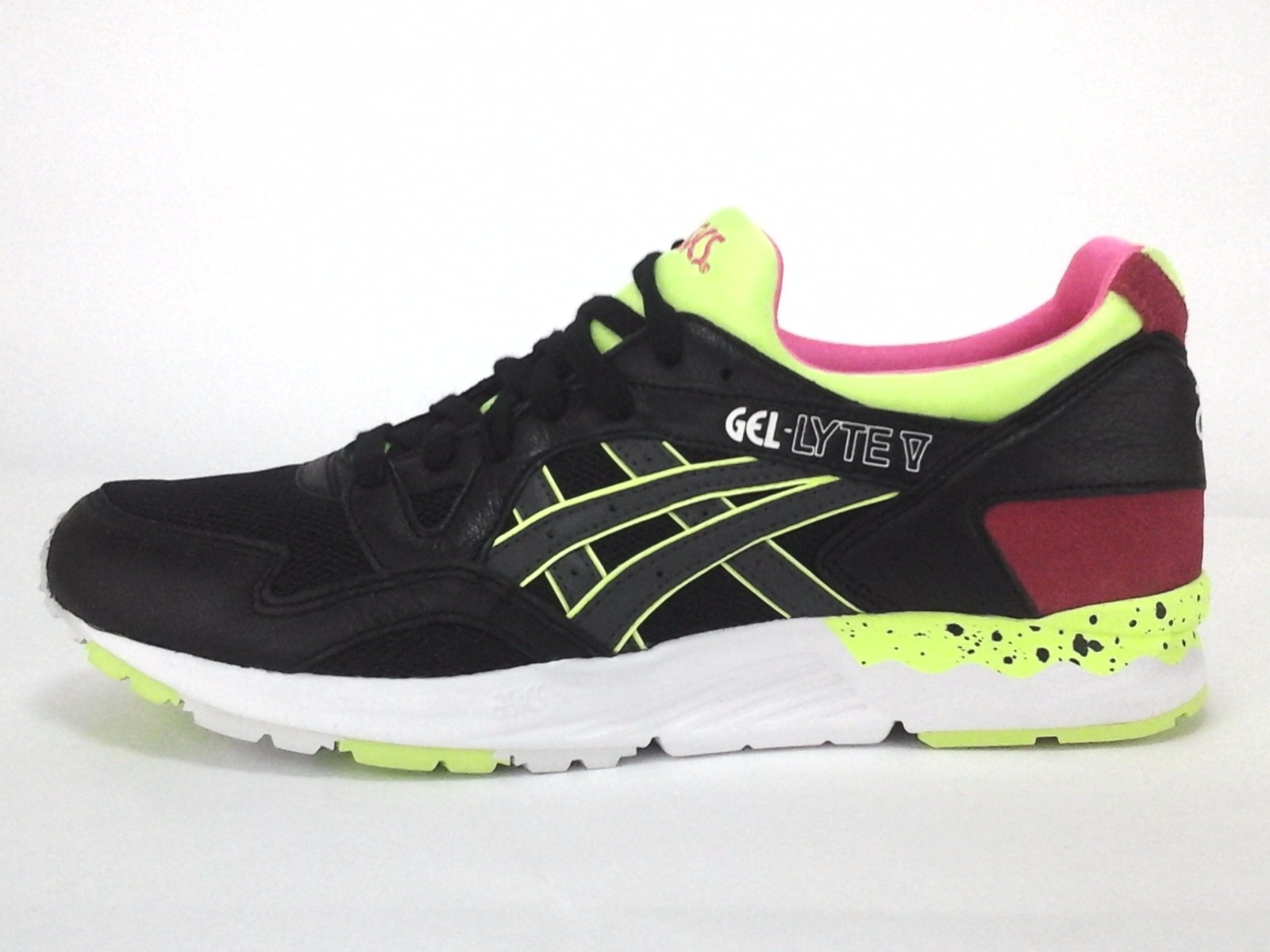 asics gel lyte 5 triple black