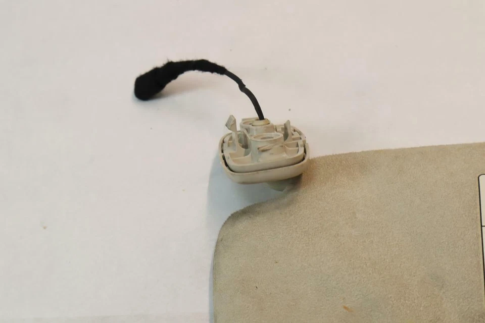 Parasol pasajero delantero derecho Jaguar XF 2009 2010 2011 2012 2013 2014 2015 Foto 2 de 4