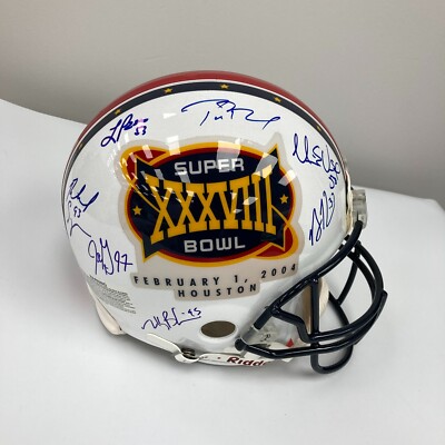 2004 New England Patriots Super Bowl Champs Team Signed Helmet Tom