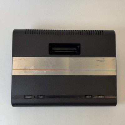 Atari 7800 Console System S2R4BR READ