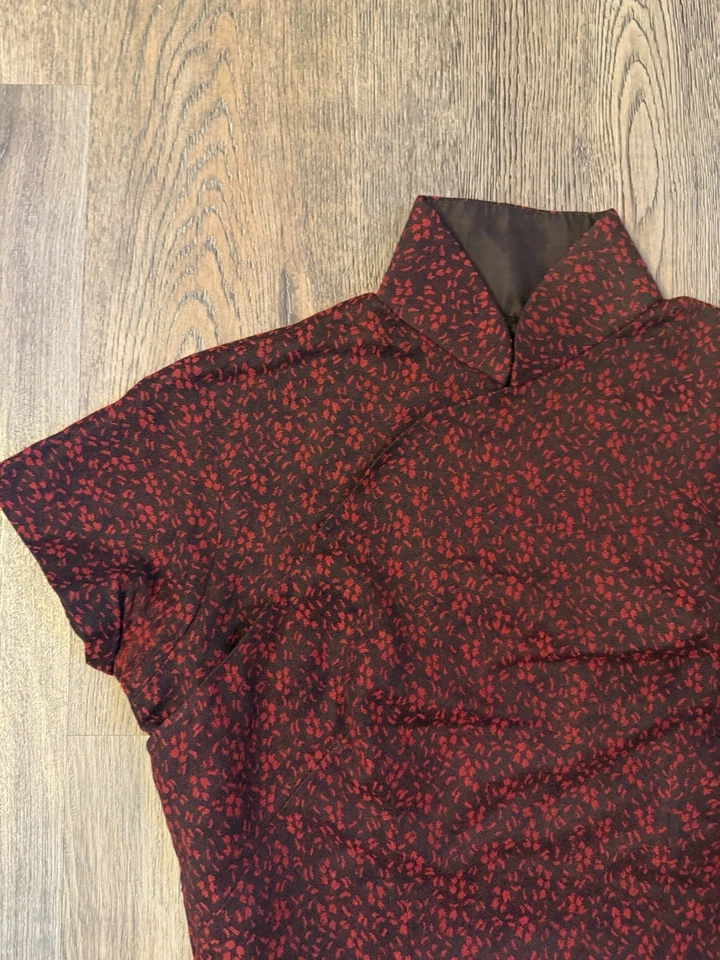 Cuello Mandarín Cheongsam Qipao Vintage Años 60 Rojo y Negro Floral Talla XS/S Foto 3 de 4