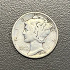 1942 - 10C Mercury Dime / 90% Silver Coin.