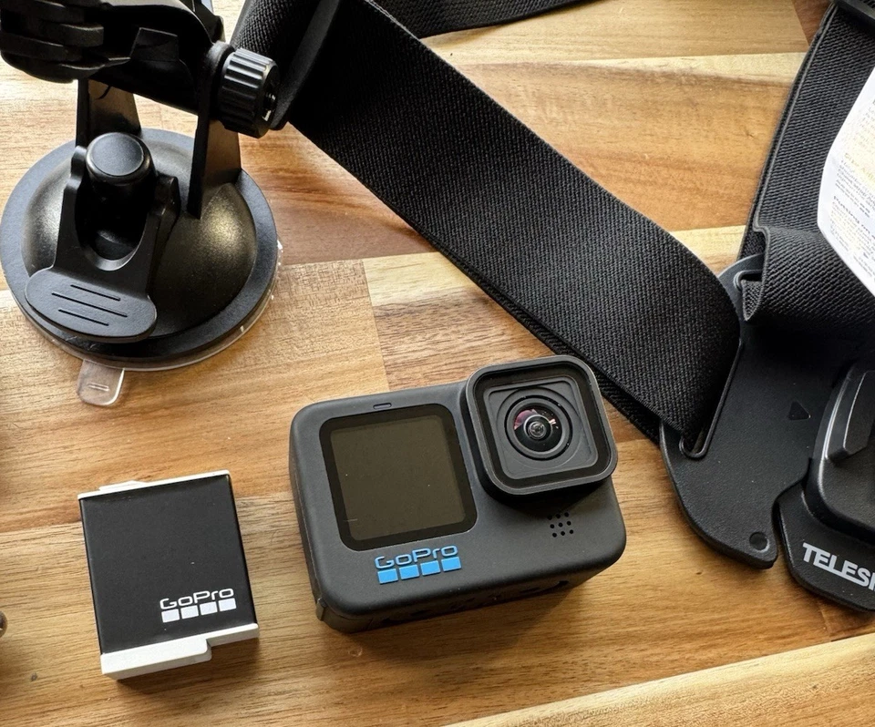 GoPro Hero11 Black Hero 11 + Suction Cup + Chest Mount + HandleBar+ (1) - Image 2 of 4
